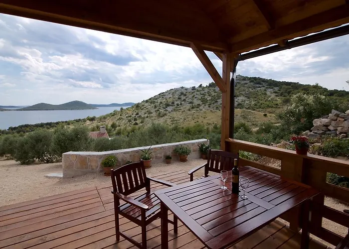 Marina House Дом отдыха *