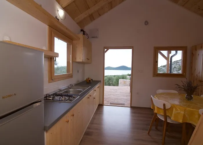 Marina House * Drage